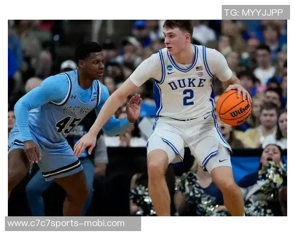 弗拉格首次经历关键时刻坐替补席感谢教练理解并反思个人表现 弗拉格首次经历关键时刻坐替补席感谢教练理解并反思个人表现