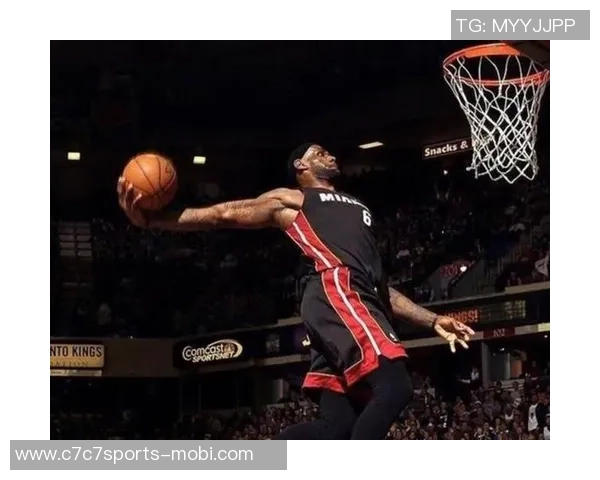 拉拉维亚回忆首次接詹姆斯传球时刻感慨从小就是他的忠实球迷