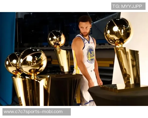 火热开局对球队的重要性库里期待每个赛季都能保持良好开端 火热开局对球队的重要性库里期待每个赛季都能保持良好开端